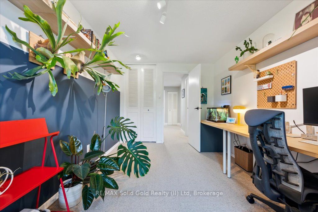 104 Kingswood Drive, #17