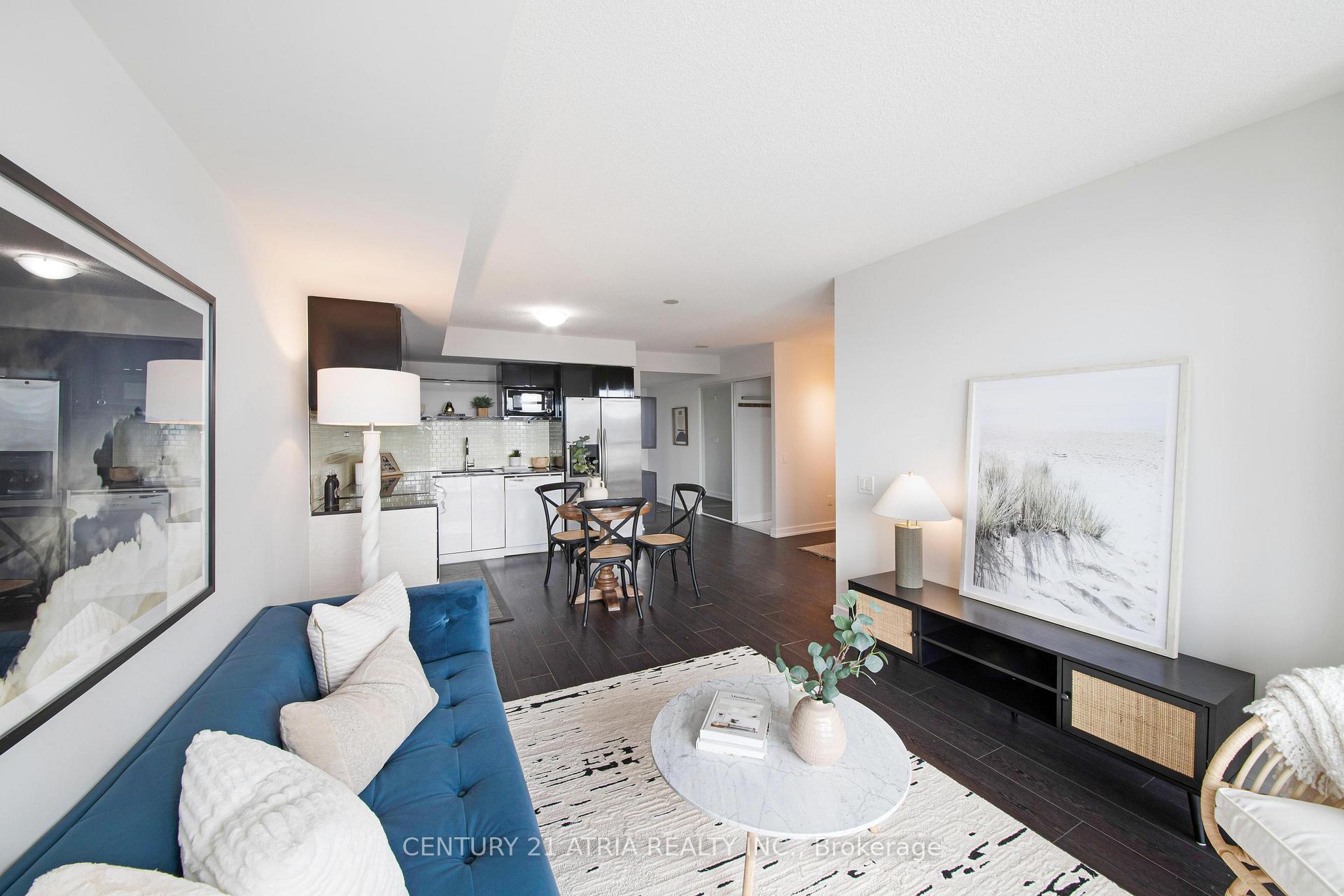 2 Bedrooms Condo at 121 Mcmahon, Toronto For sale