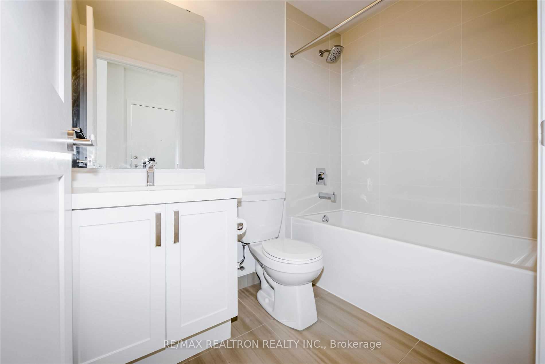 2 Bedrooms Condo at 7895 Jane, Vaughan For sale