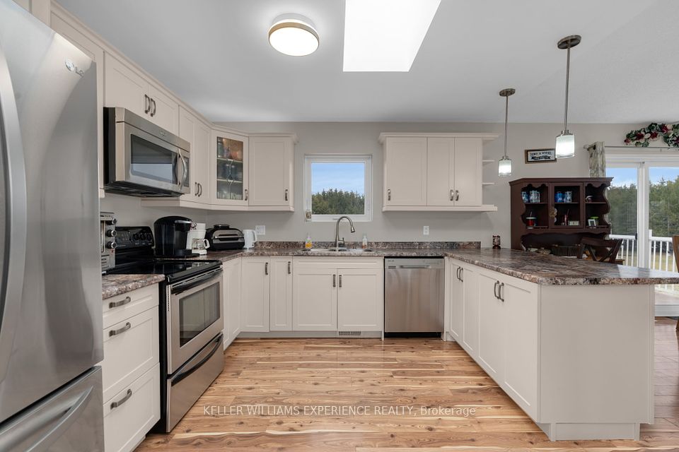 undefined ; MLS ID: S12071270