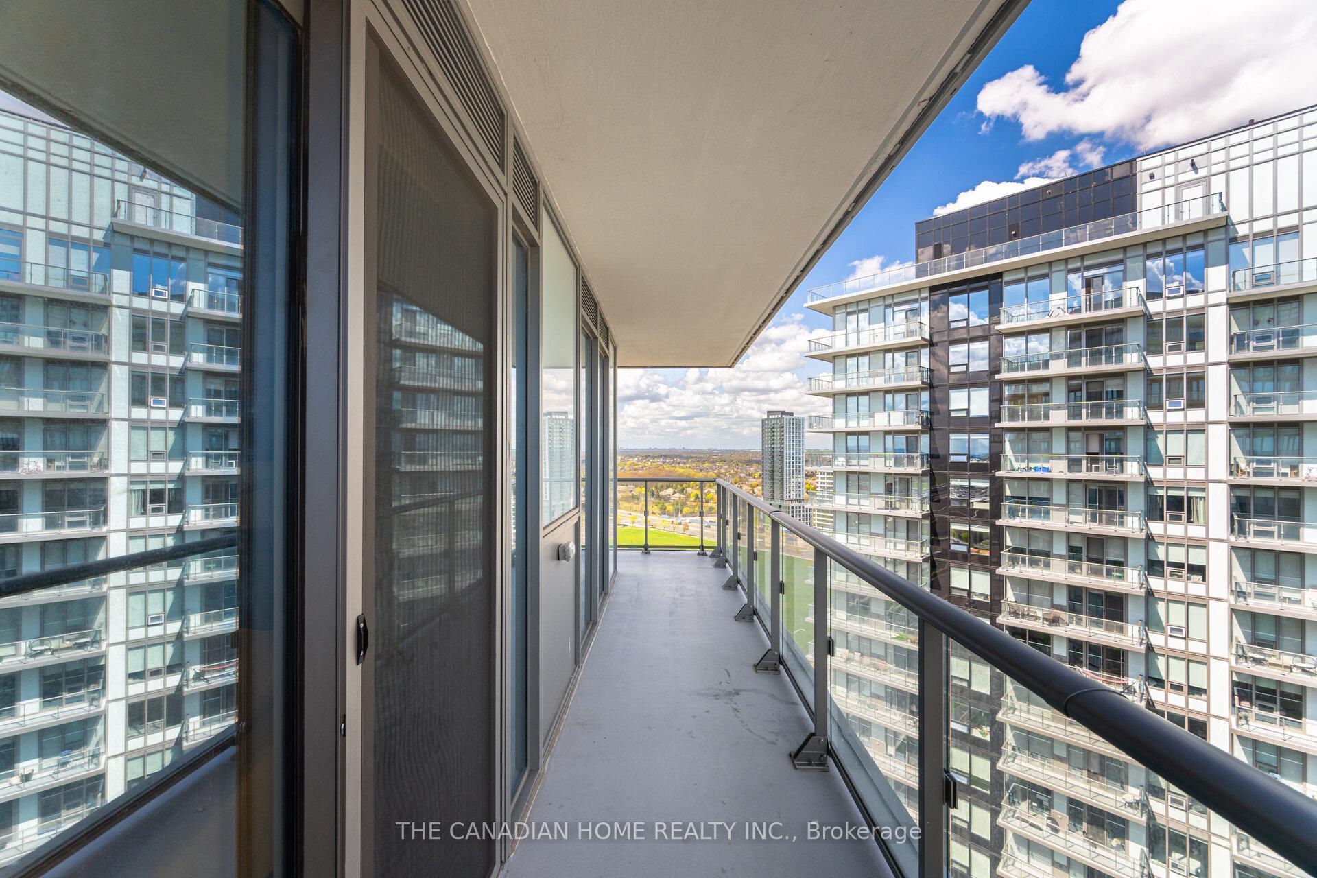 3 Bedrooms Condo at 4655 Metcalfe, Mississauga For sale
