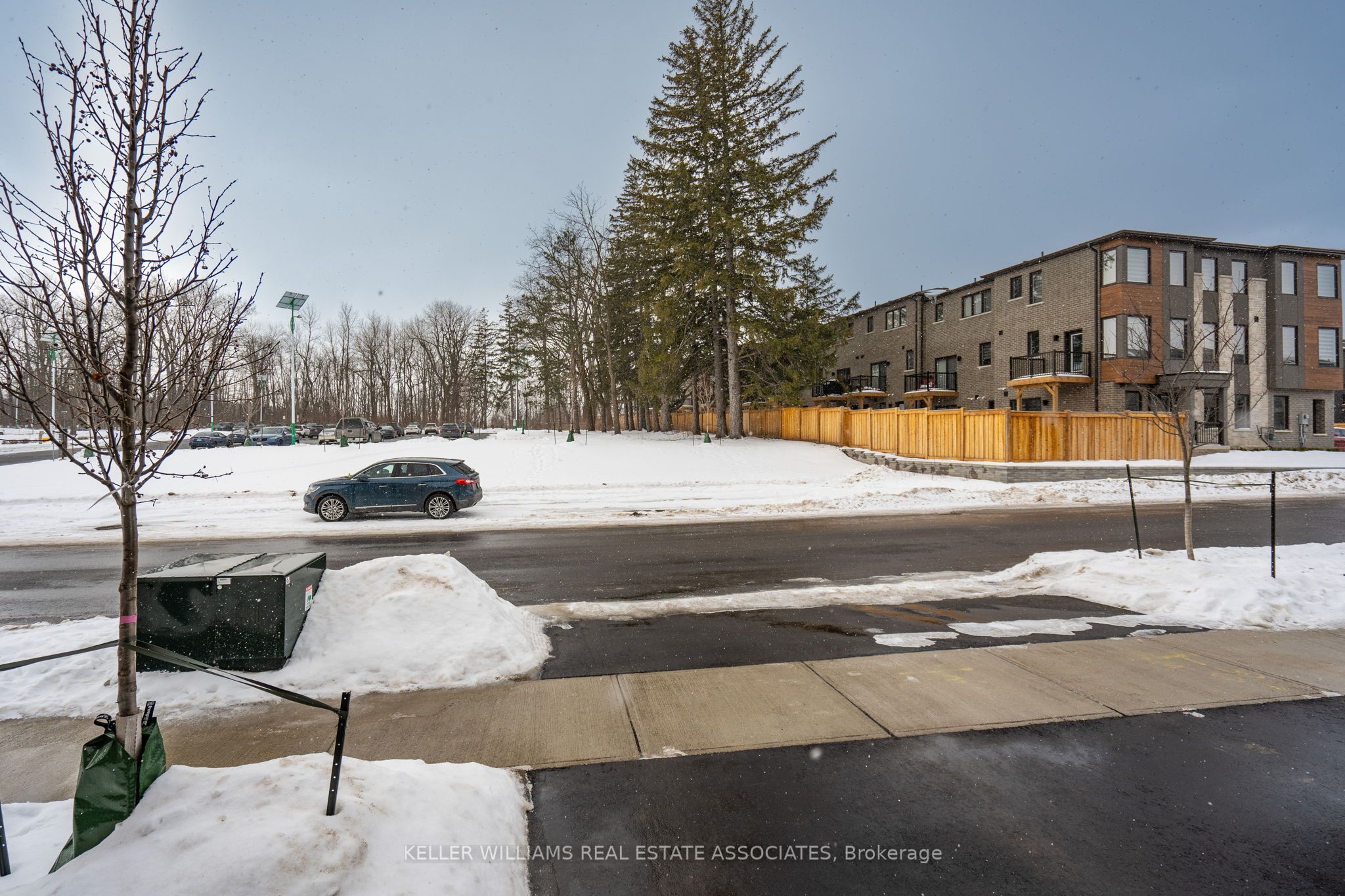 16 Humberstone Drive