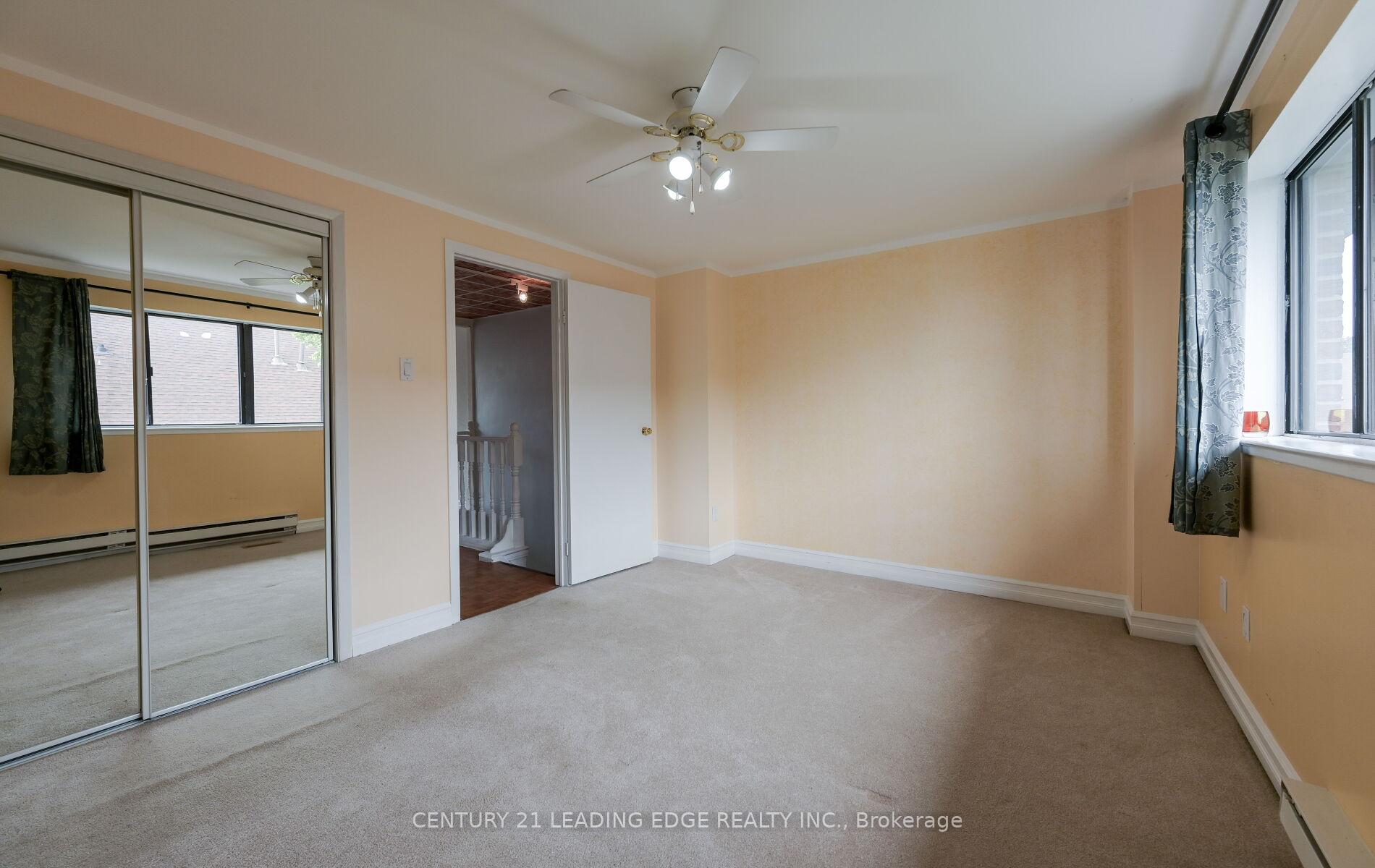 5 Bedrooms Condo at 28 Livingston, Toronto For sale