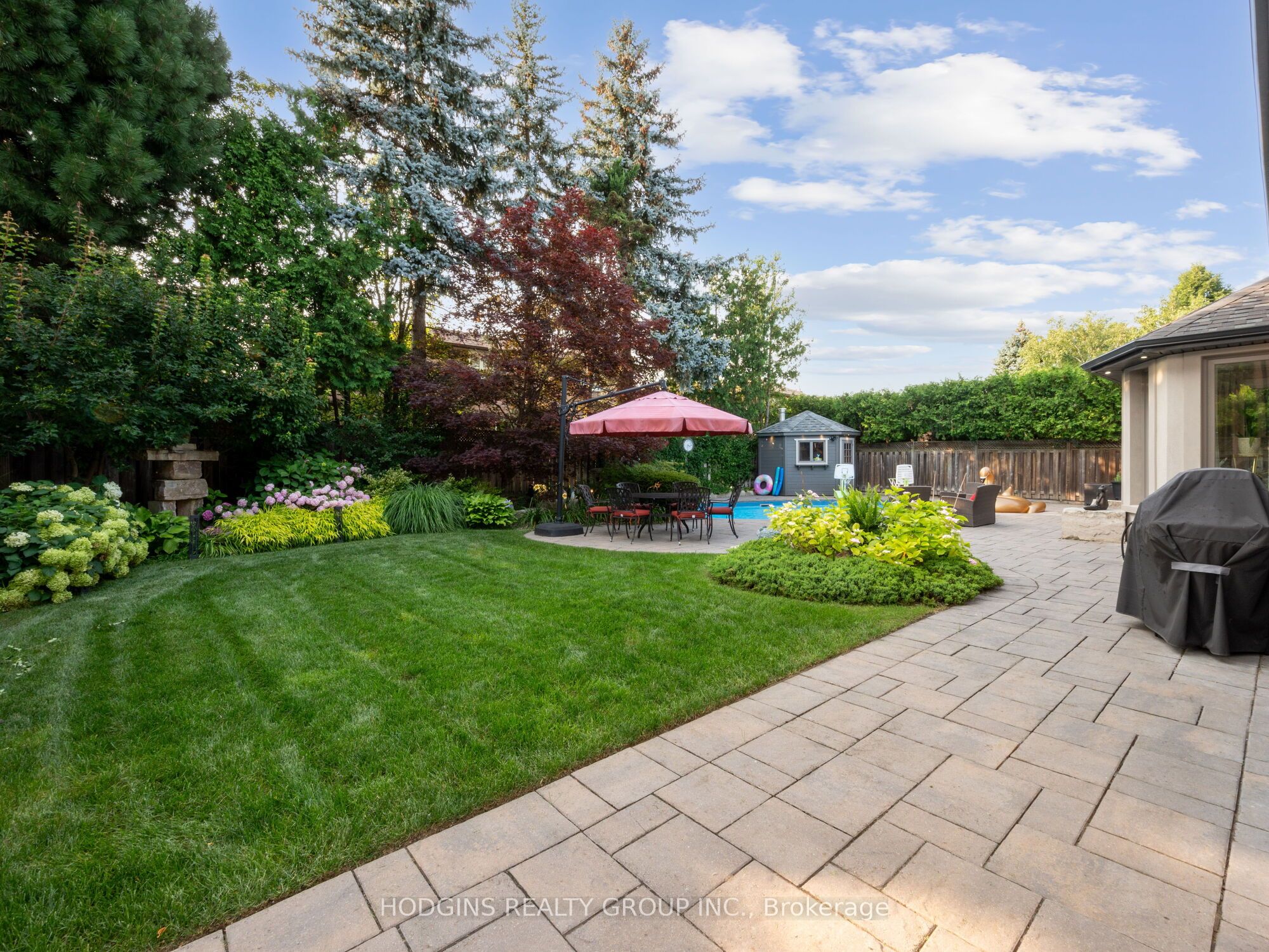 1816 Paddock Crescent