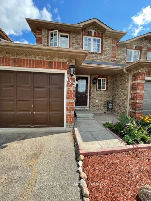 132 Dunsmore