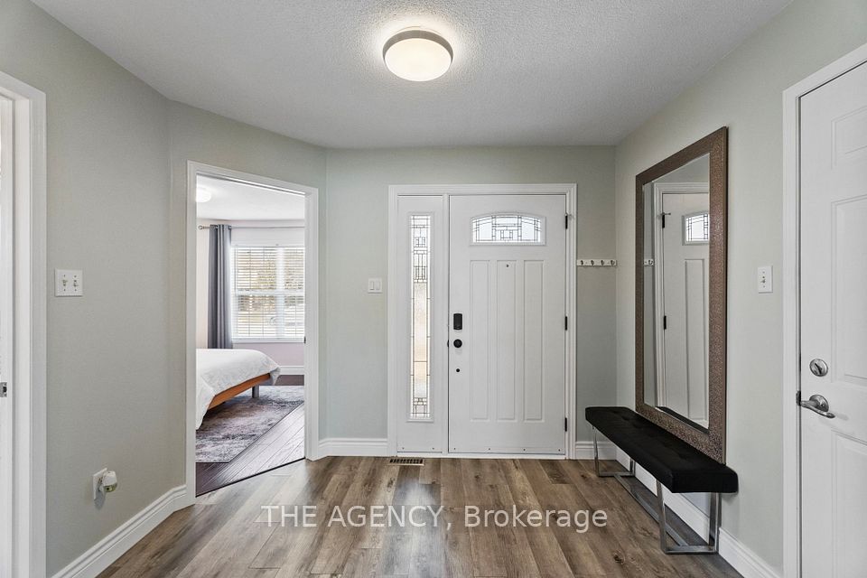 22 Herrell Avenue, Barrie, ON L4N 6T5