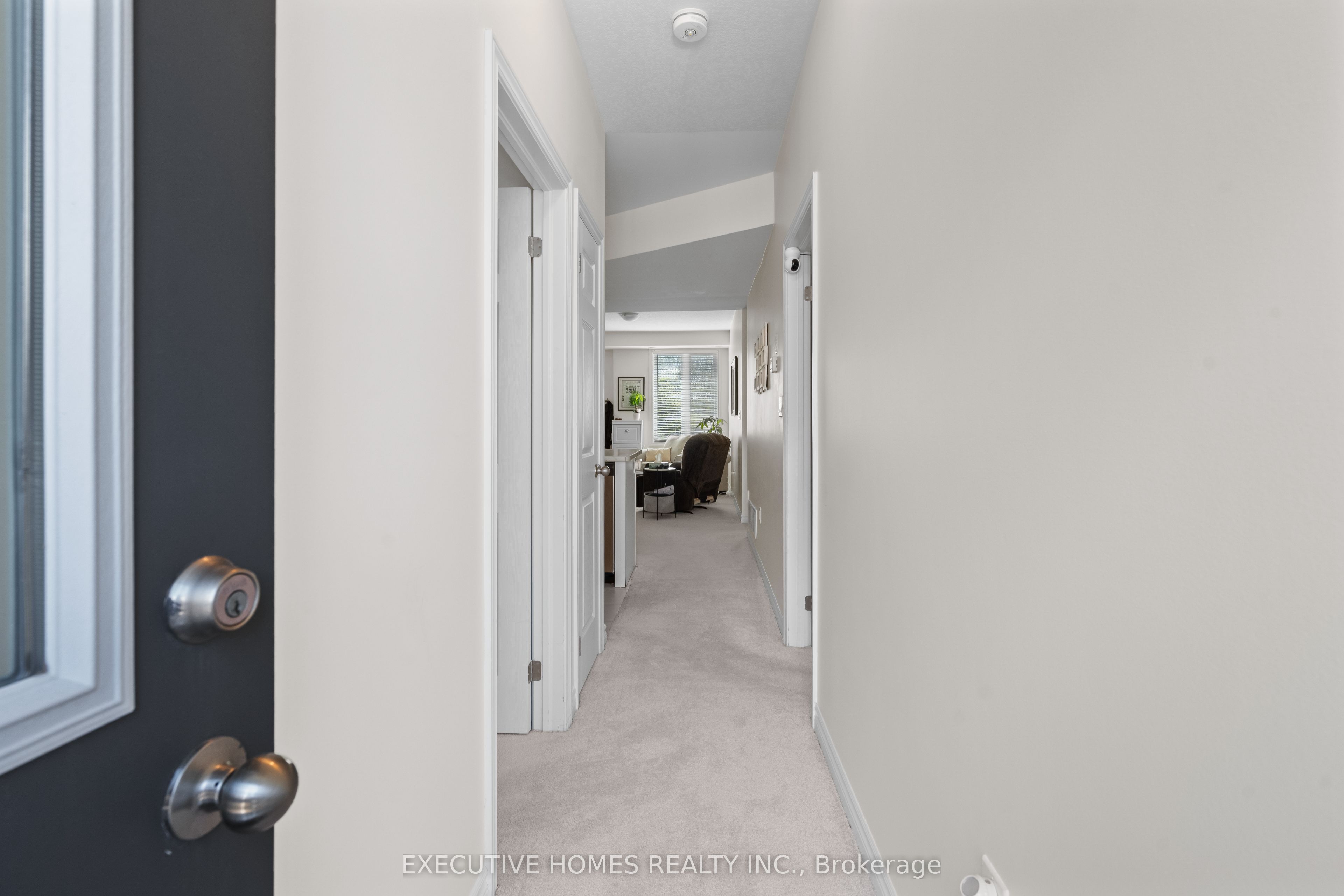 383 Dundas Street E, #74