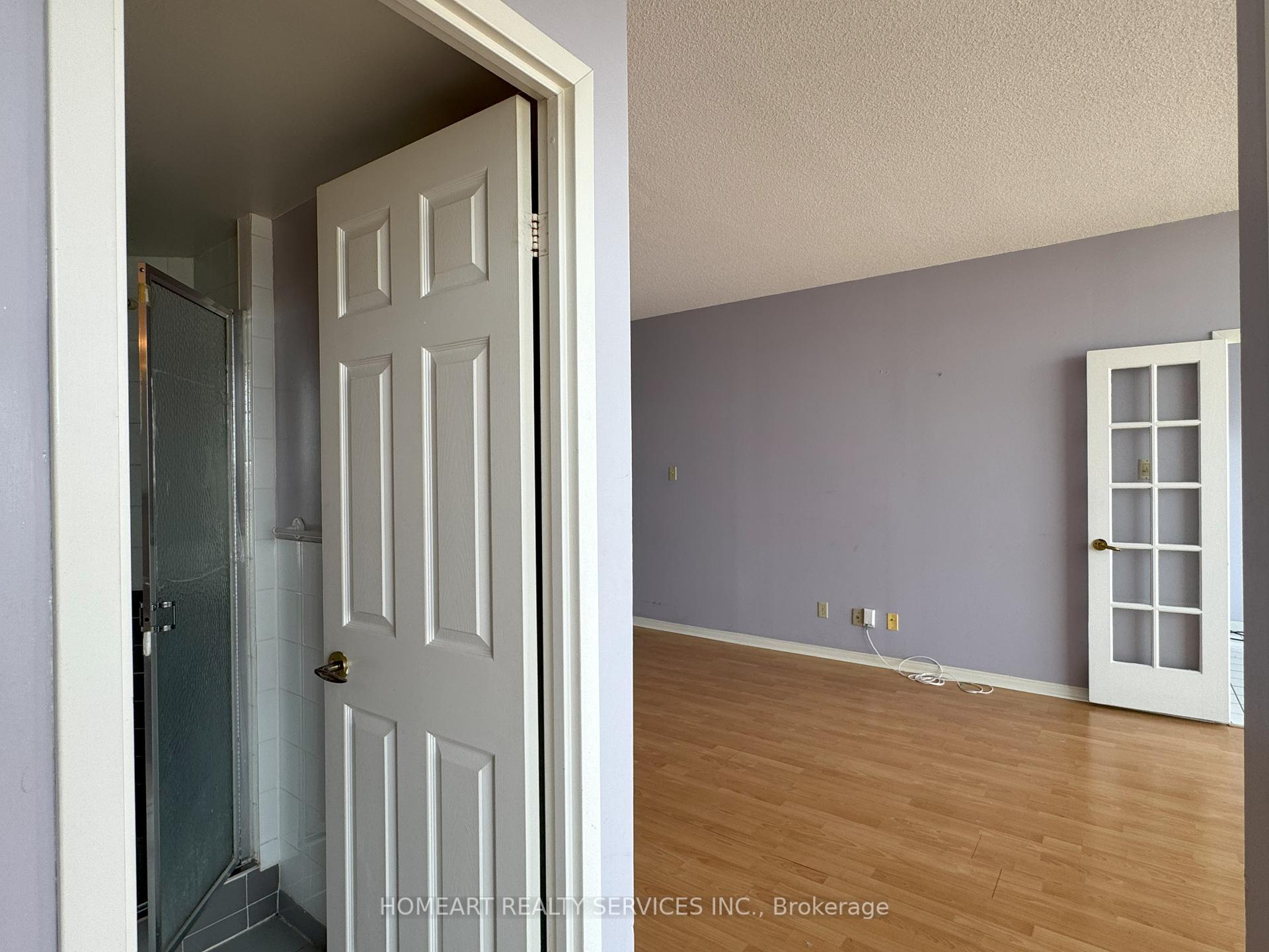 2 Bedrooms Condo at 4725 Sheppard, Toronto For sale