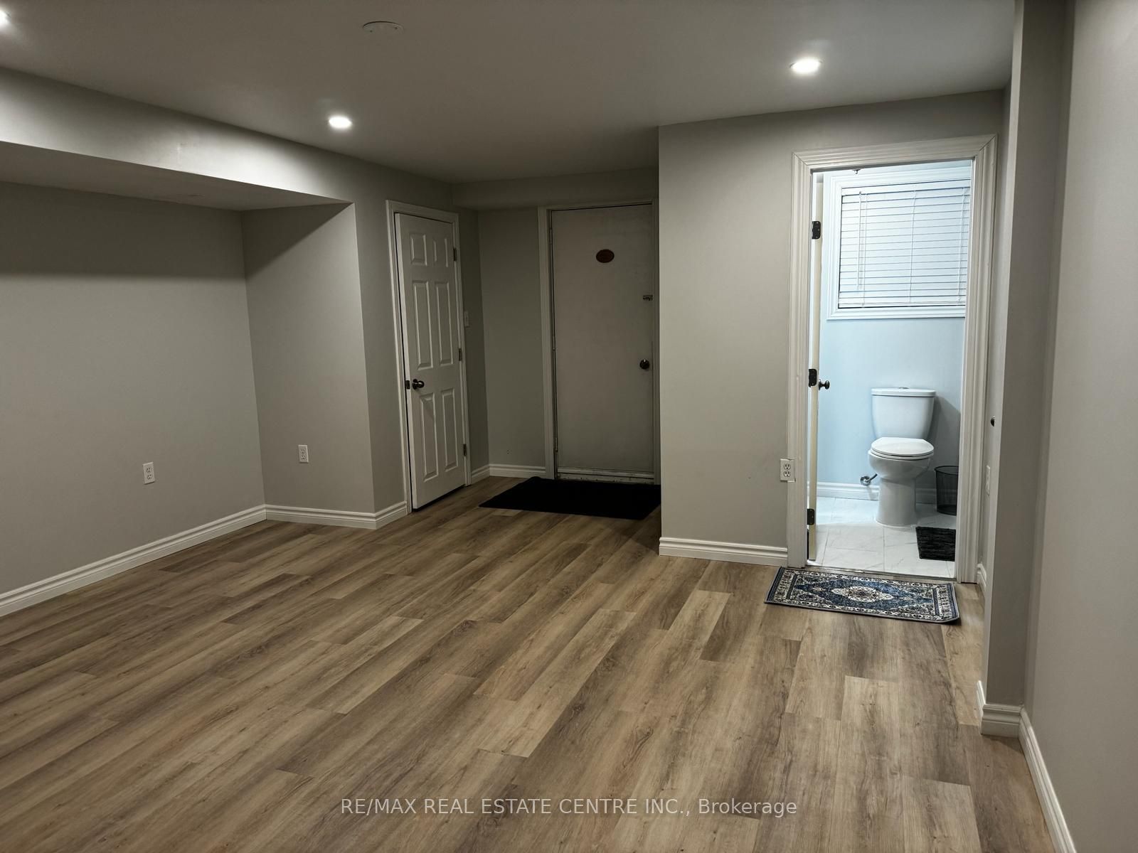 420 Pioneer Drive, #3