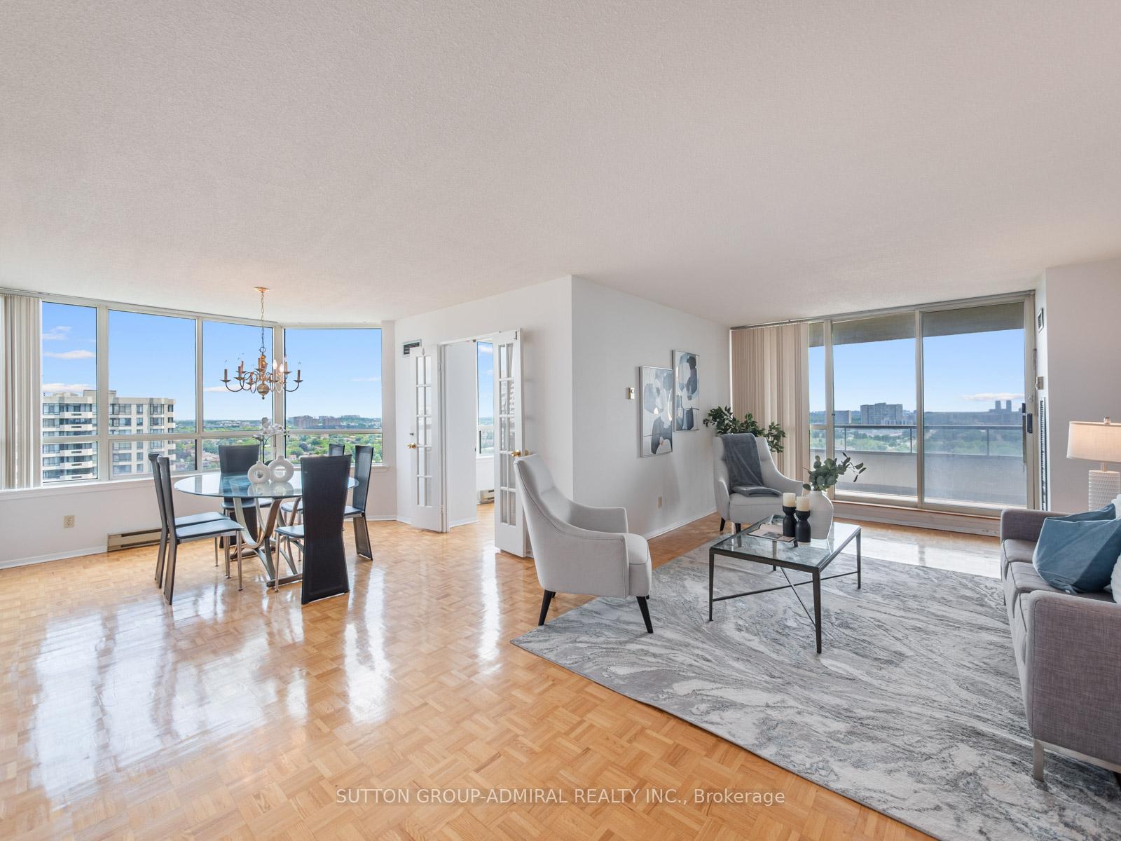 3 Bedrooms Condo at 175 Bamburgh, Toronto For sale