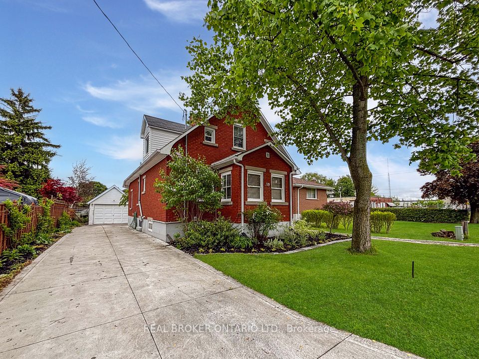 19 Rowanwood