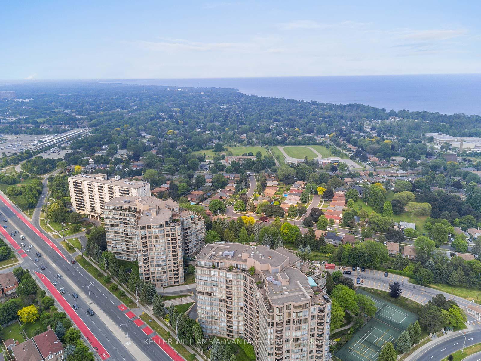3 Bedrooms Condo at 20 Guildwood,  Toronto For sale