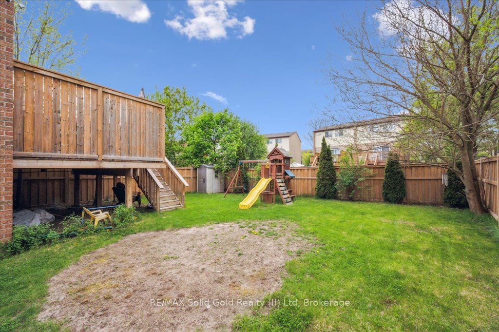 419 Bairstow Crescent, #3