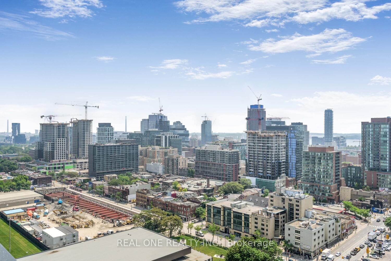 2 Bedrooms Condo at 47 Mutual, Toronto For sale