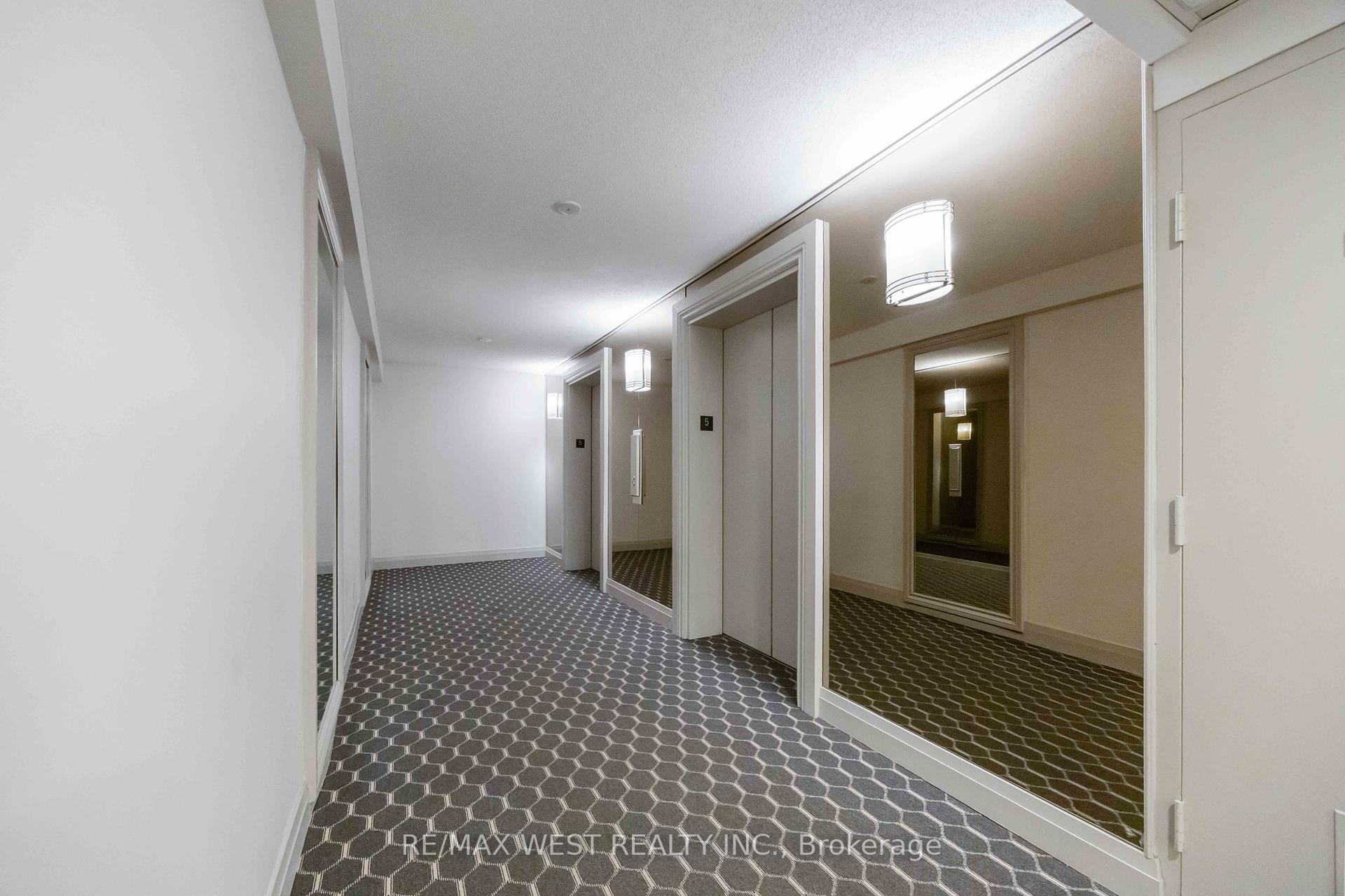 1 Bedroom Condo at 2737 Keele, Toronto For sale