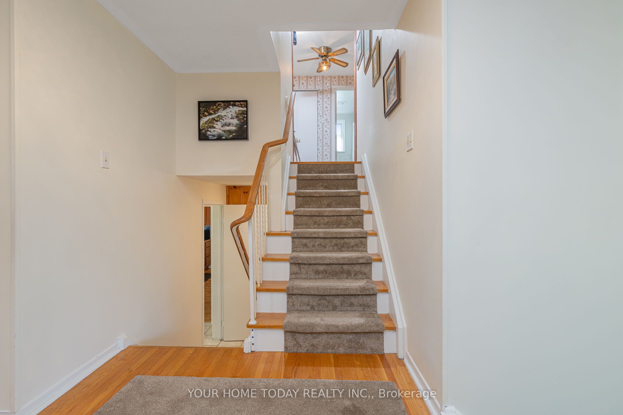47 Irwin Crescent