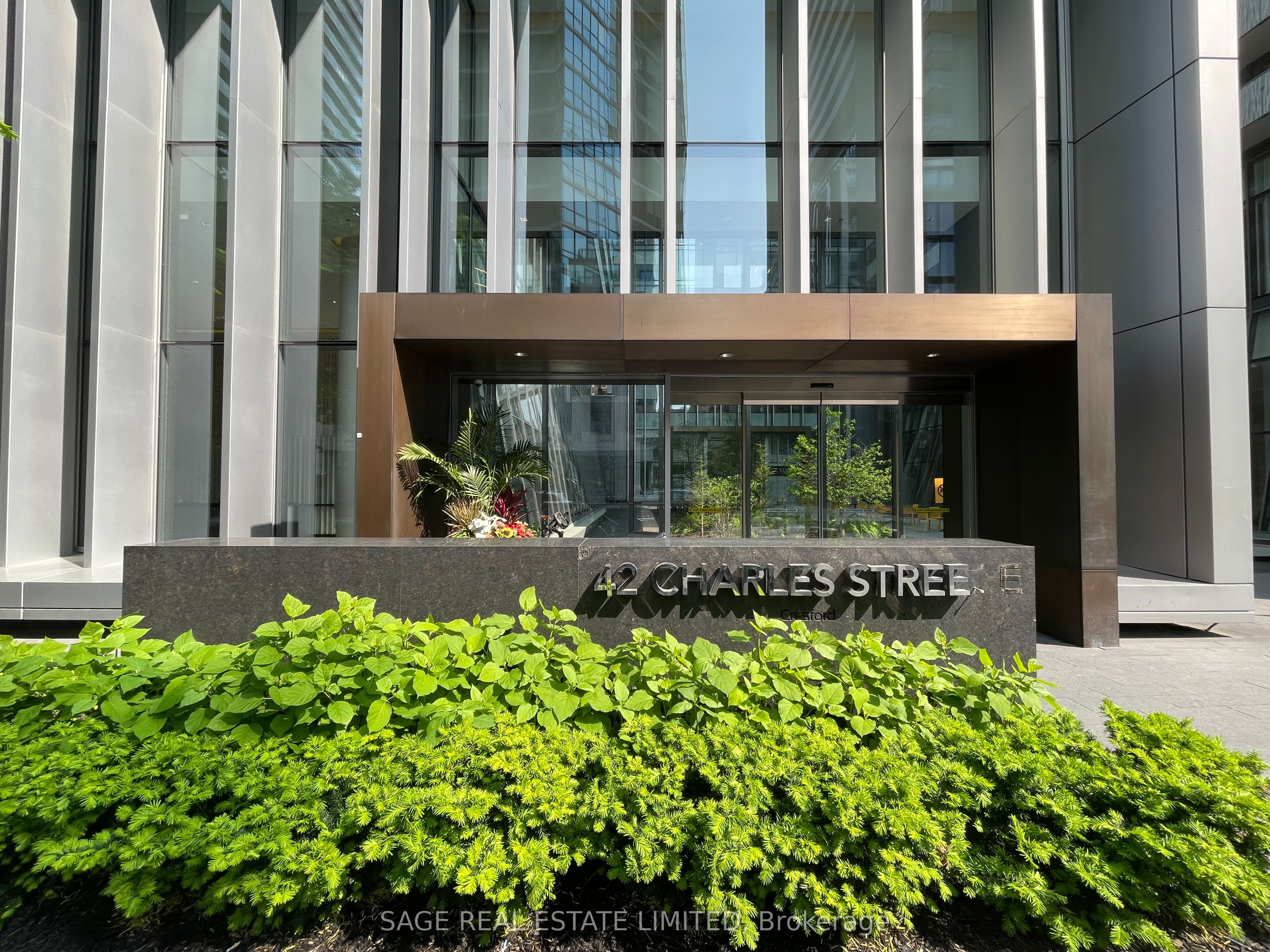 42 Charles Street E, #1003
