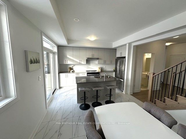 75 Morrison Crescent, Whitby, ON L1N 5S4