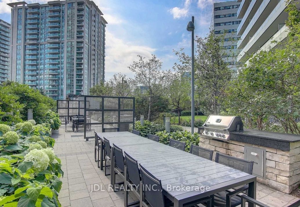 2 Anndale Drive, #3105