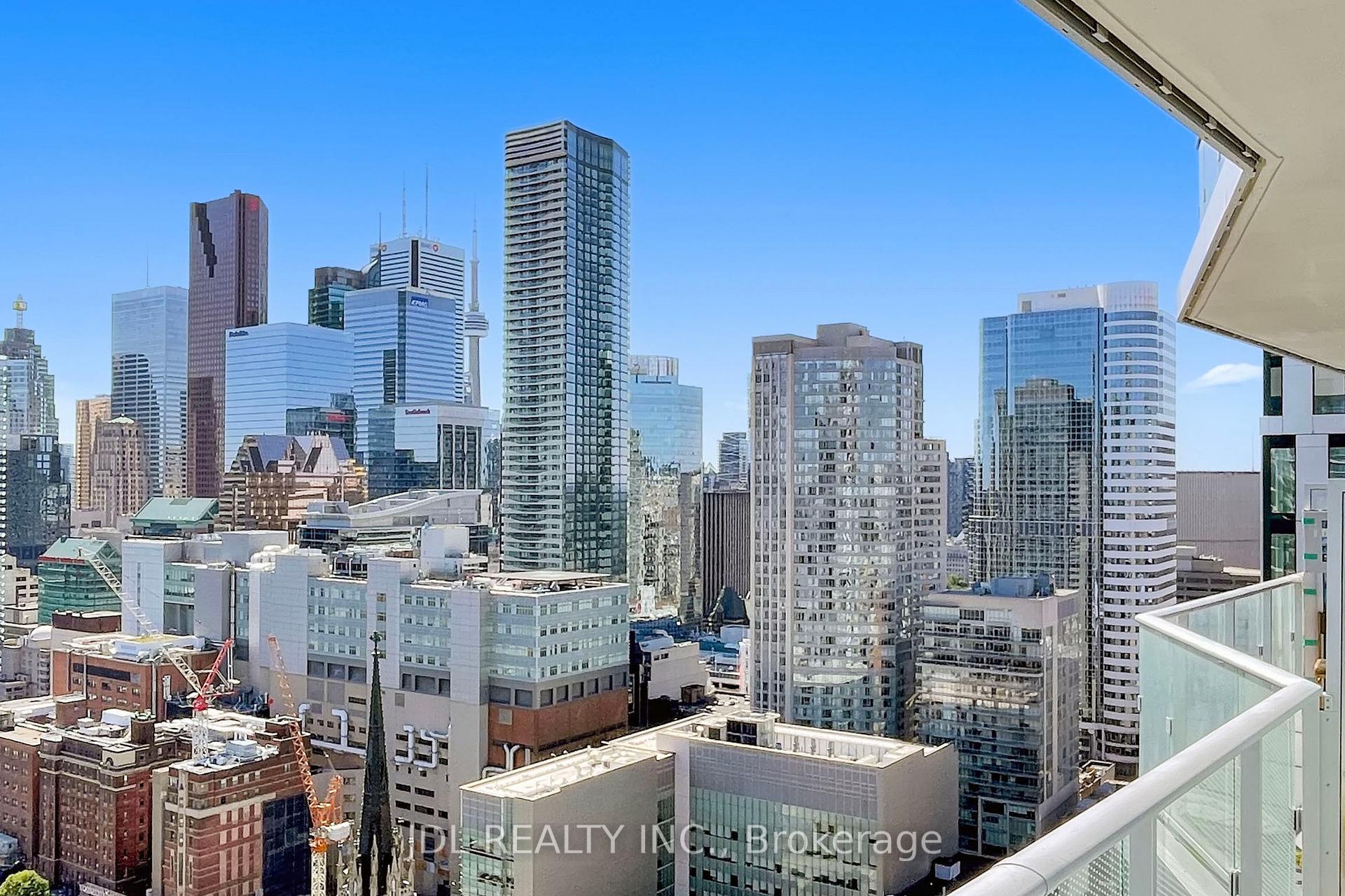 2 Bedrooms Condo at 100 Dalhousie, Toronto For sale
