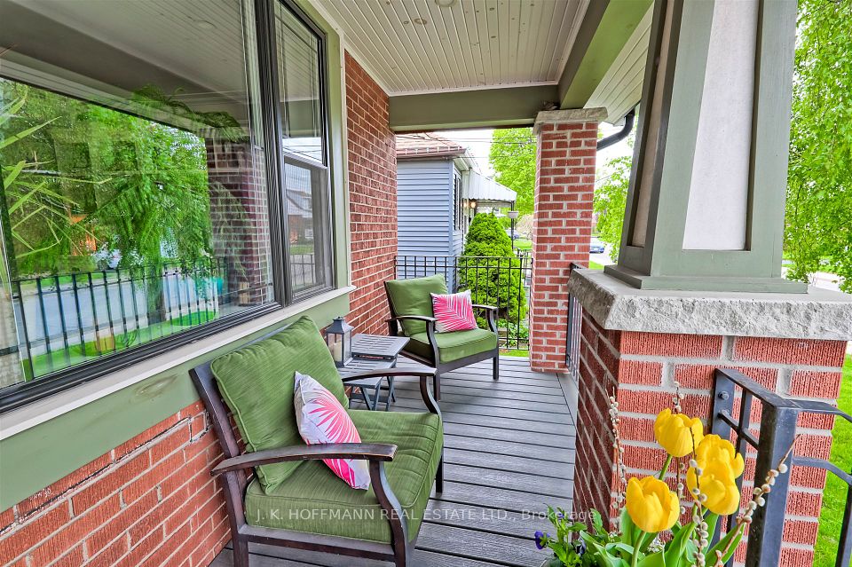 31 East 15th Street, Hamilton, ON L9A 4E6
