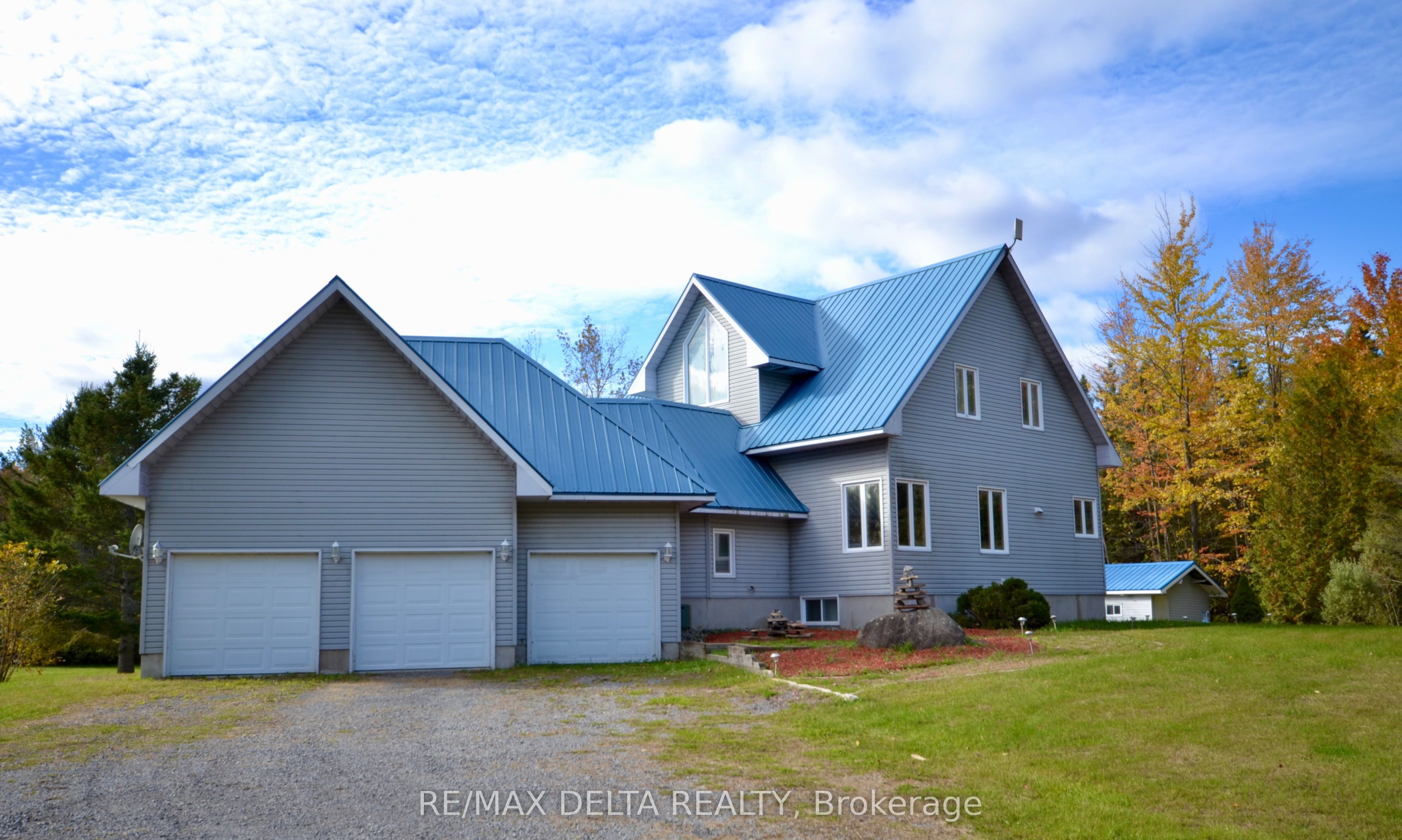 3888 Schnupp Road, Clarence-Rockland, ON K0A 1E0