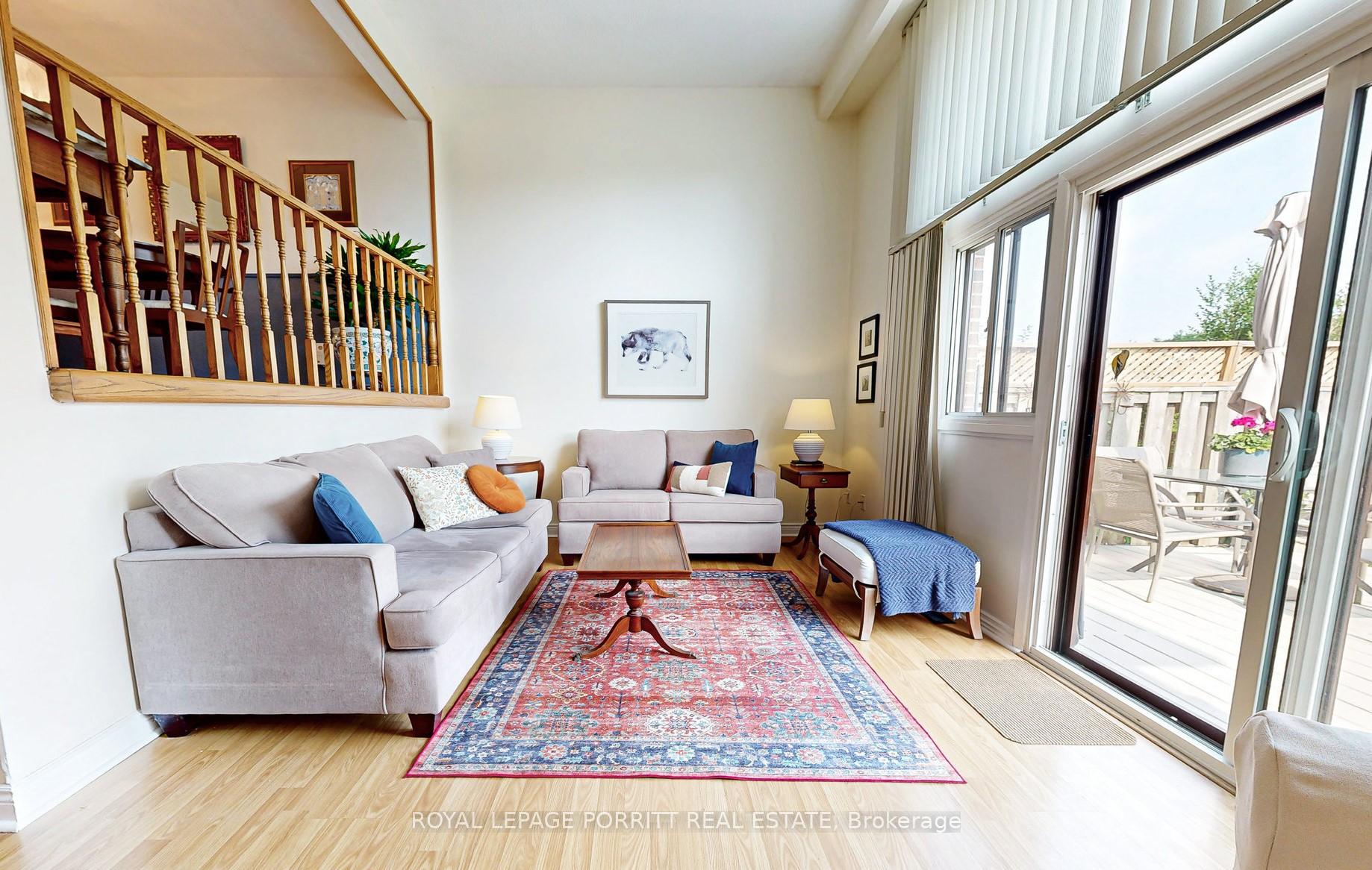 3 Bedrooms Condo at 3395 Cliff, Mississauga For sale