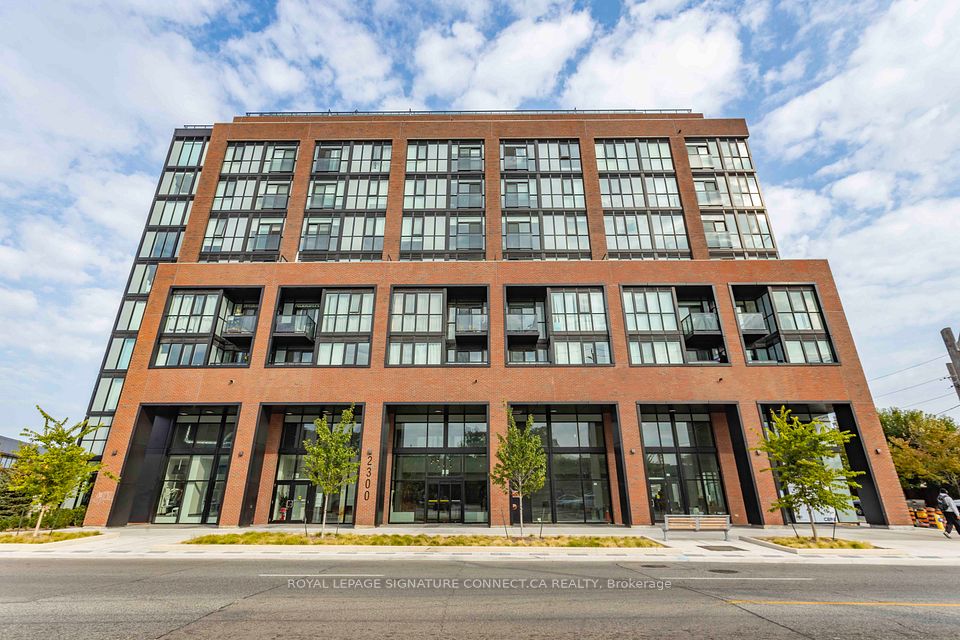 2300 St Clair