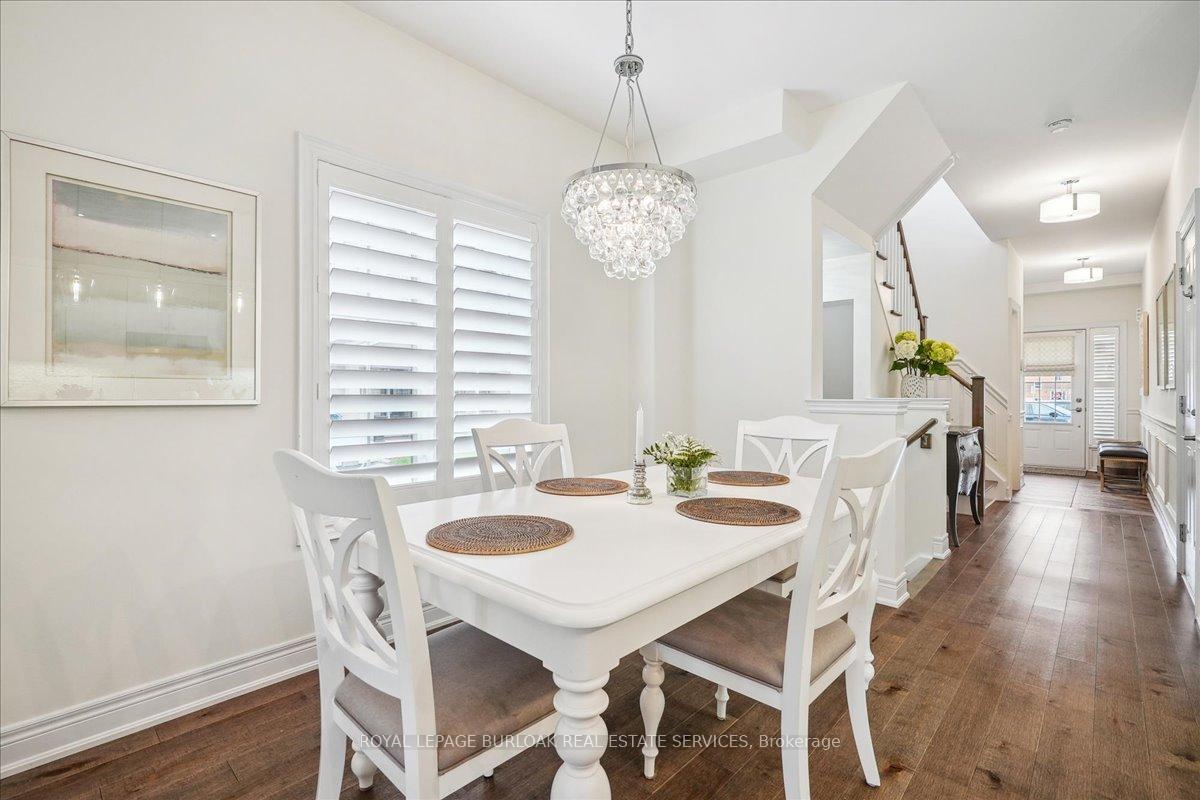 3 Bedrooms Condo at 2086 Ghent, Burlington For sale