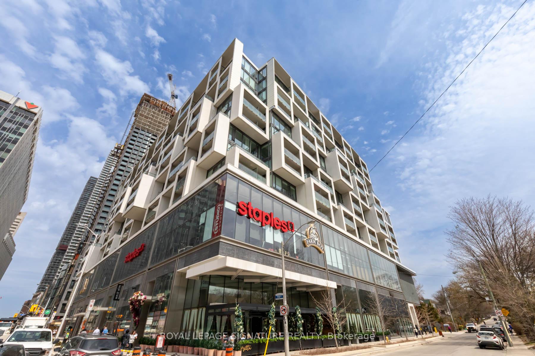 2 Bedrooms Condo at 8 Hillsdale, Toronto For sale