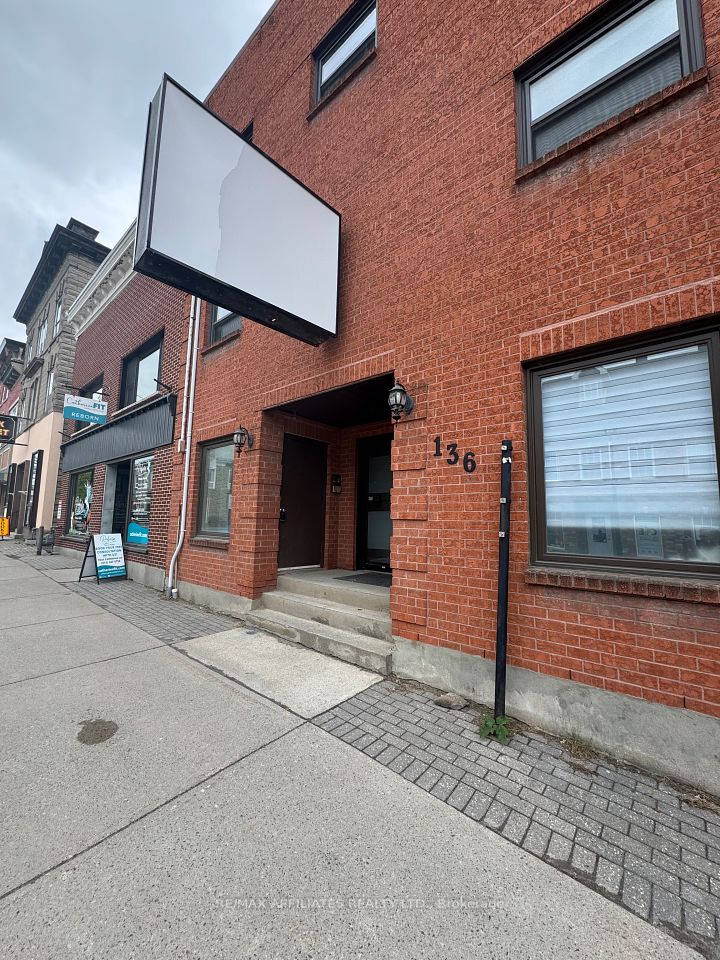 136 Prescott
