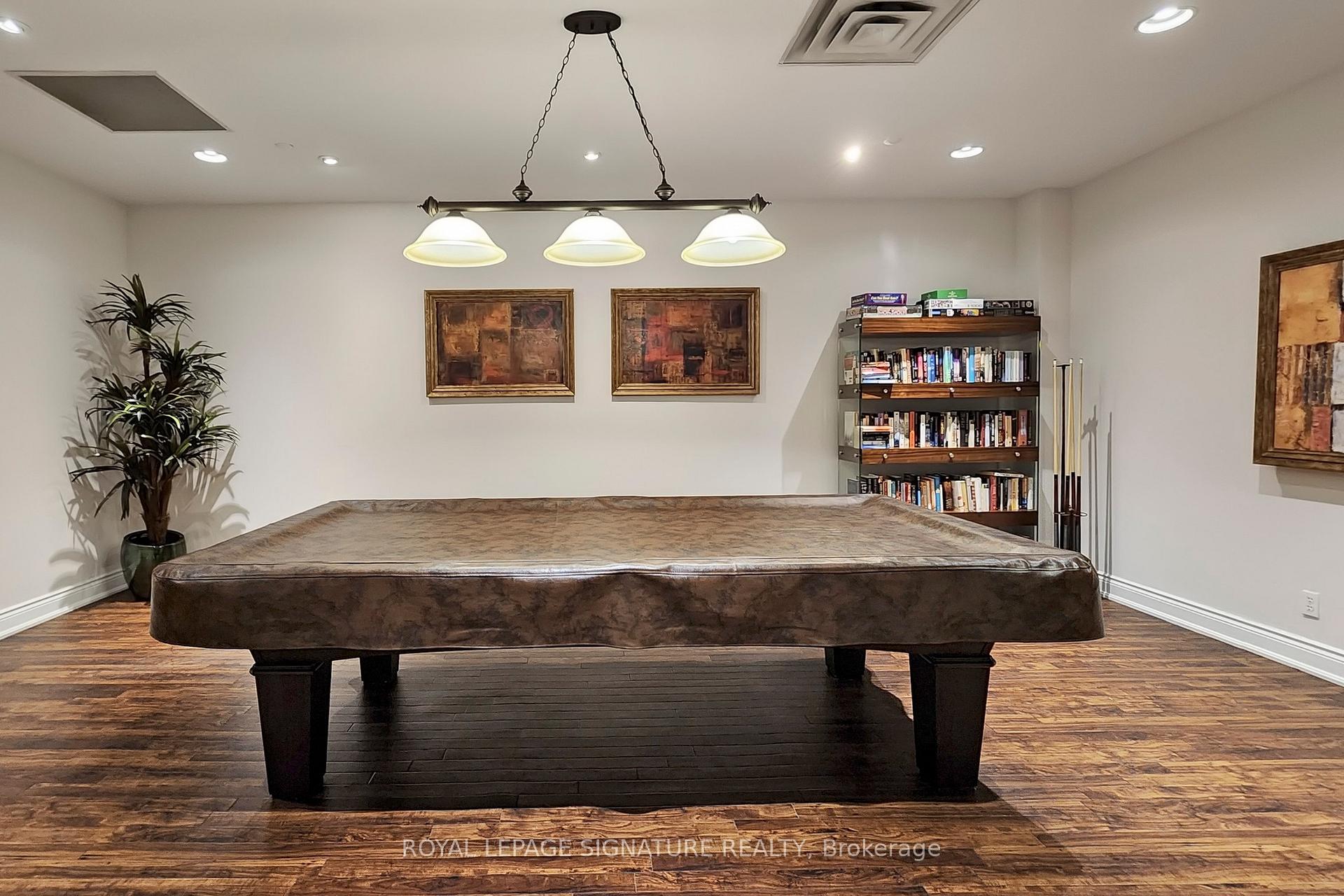 1 Bedroom Condo at 980 Yonge, Toronto For sale