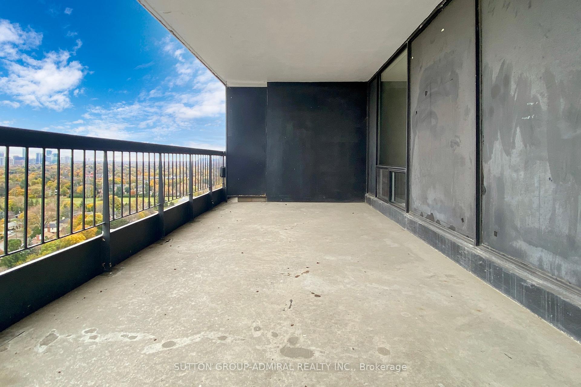 2 Bedrooms Condo at 135 Antibes, Toronto For sale