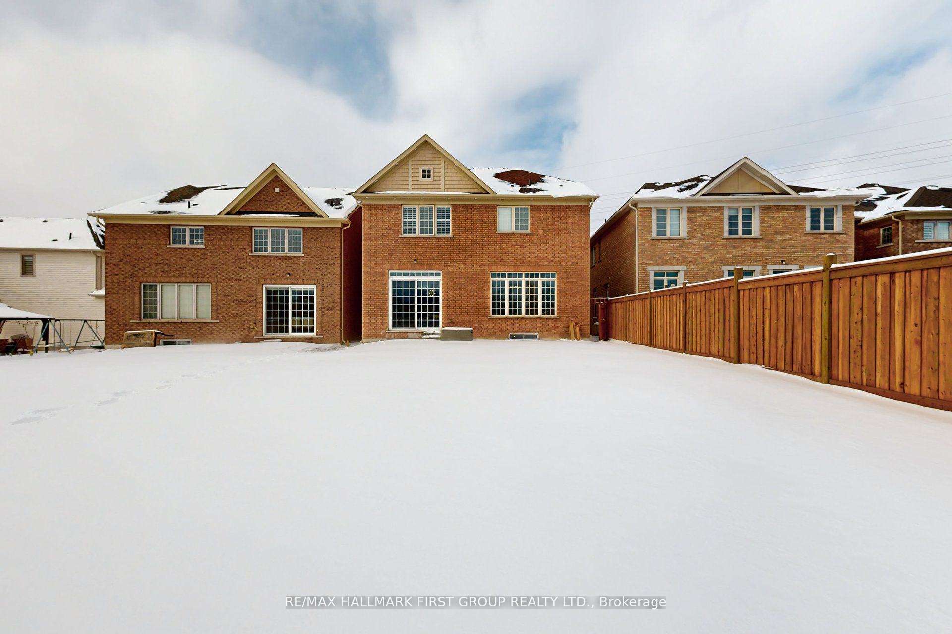329 Windfields Farm Drive W