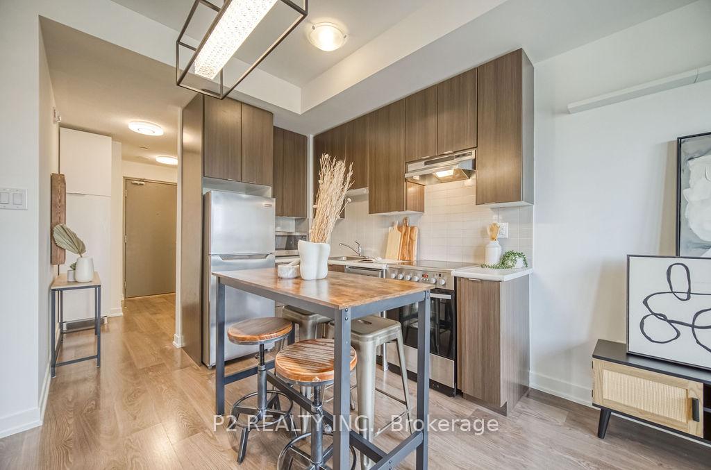 2 Bedrooms Condo at 5131 Sheppard, Toronto For sale