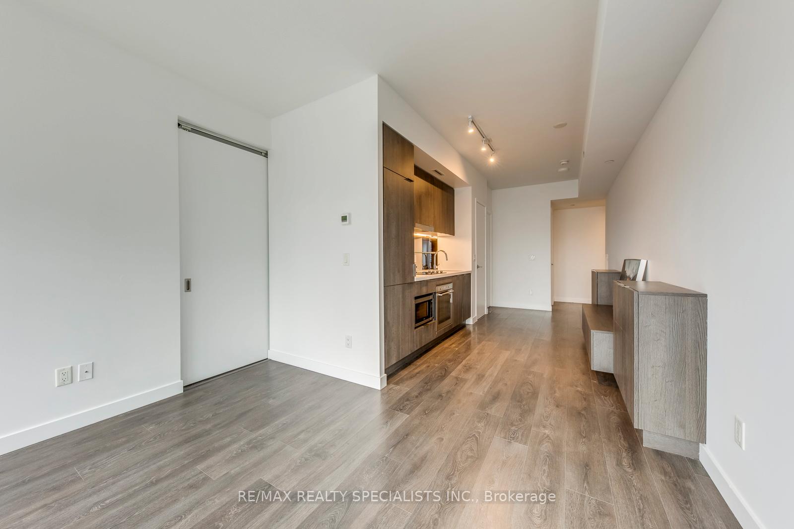 3 Bedrooms Condo at 215 Queen, Toronto For sale