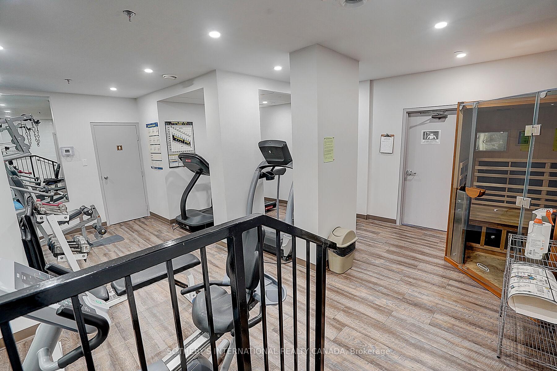 2 Bedrooms Condo at 1240 Marlborough, Oakville For sale
