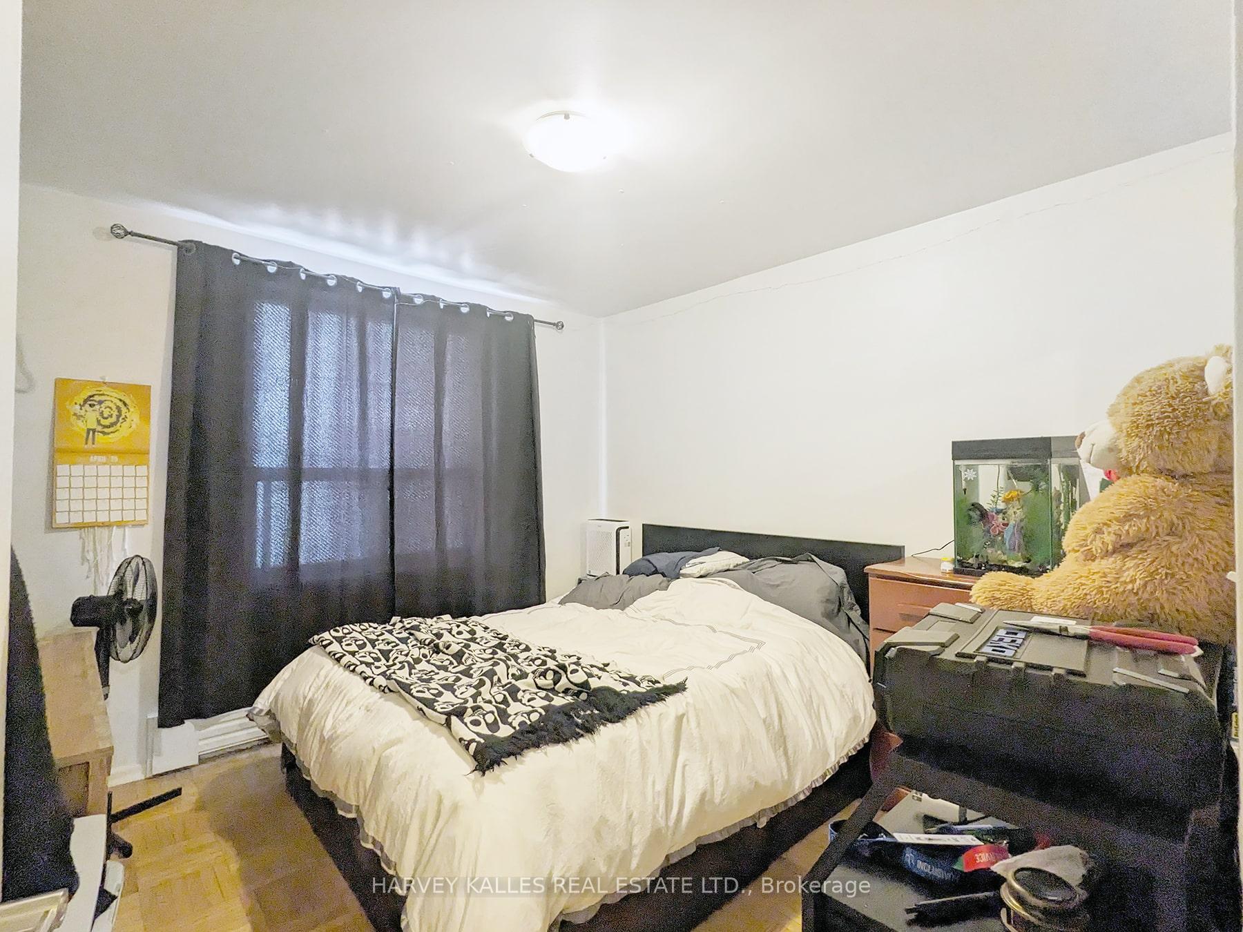 1751 Victoria Pk Avenue 201