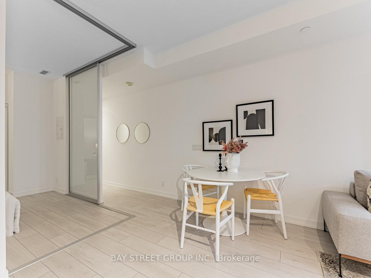 1 Bedroom Condo at 55 Mercer,  Toronto For sale