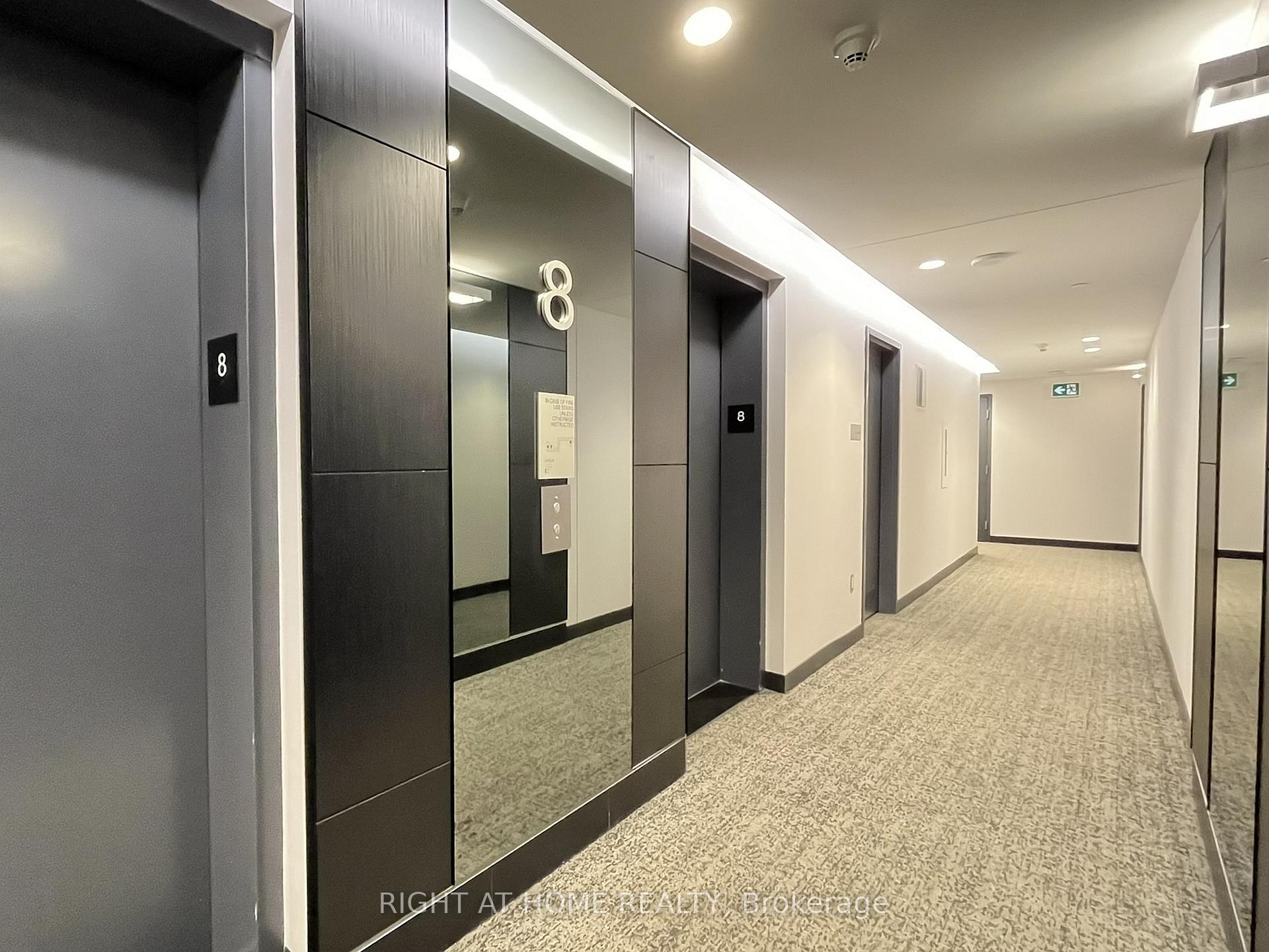 2 Bedrooms Condo at 501 Adelaide, Toronto For sale