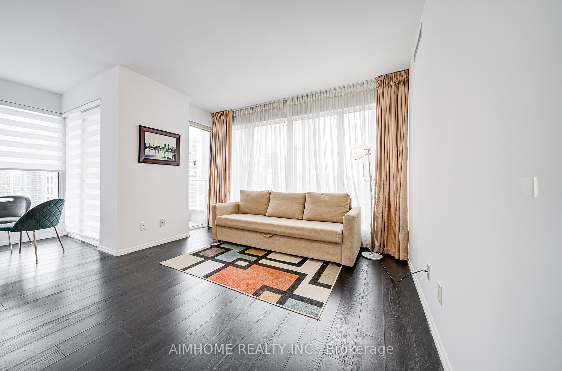 2 Bedrooms Condo at 68 Shuter, Toronto For sale