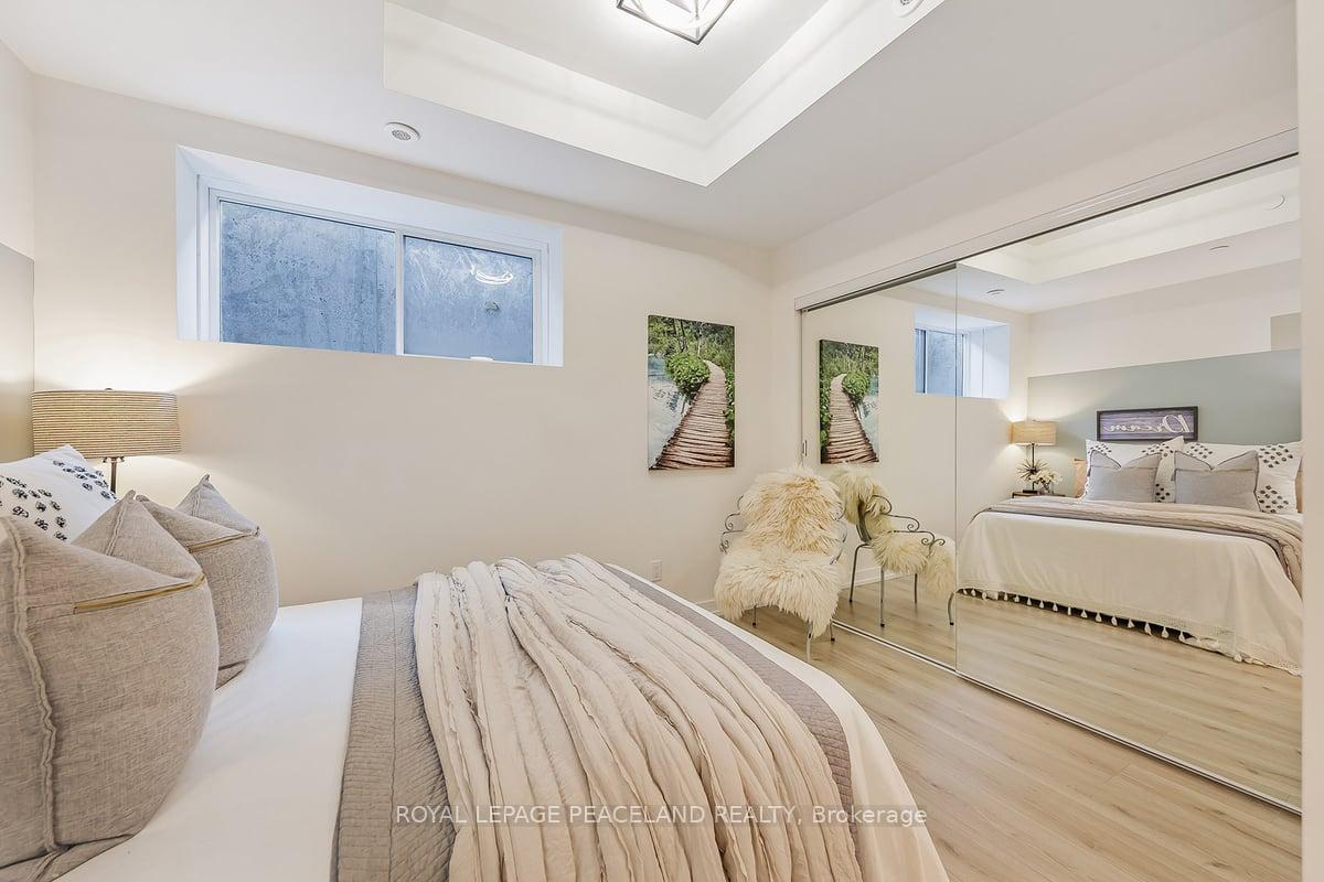 3 Bedrooms Condo at 266 Finch, Toronto For sale