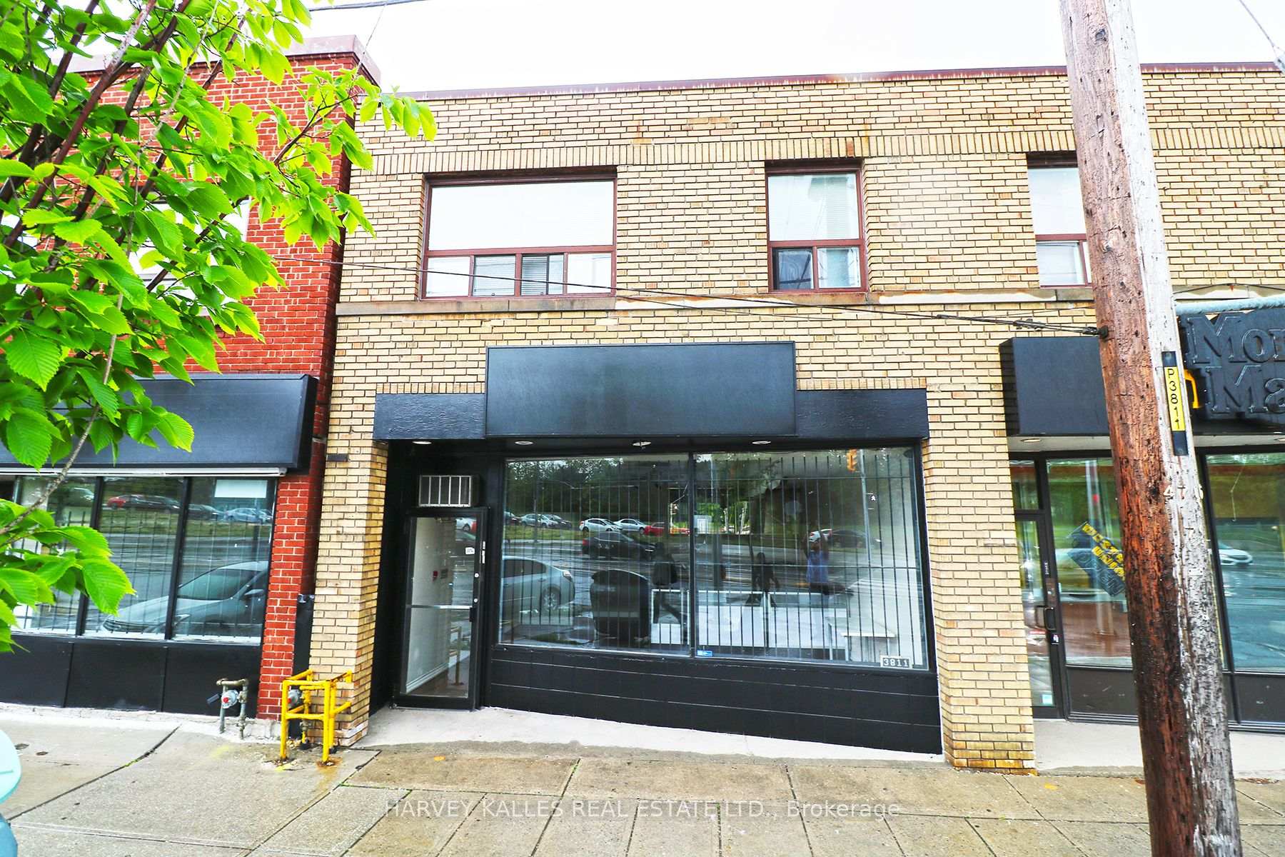 3811 Lake Shore Boulevard W