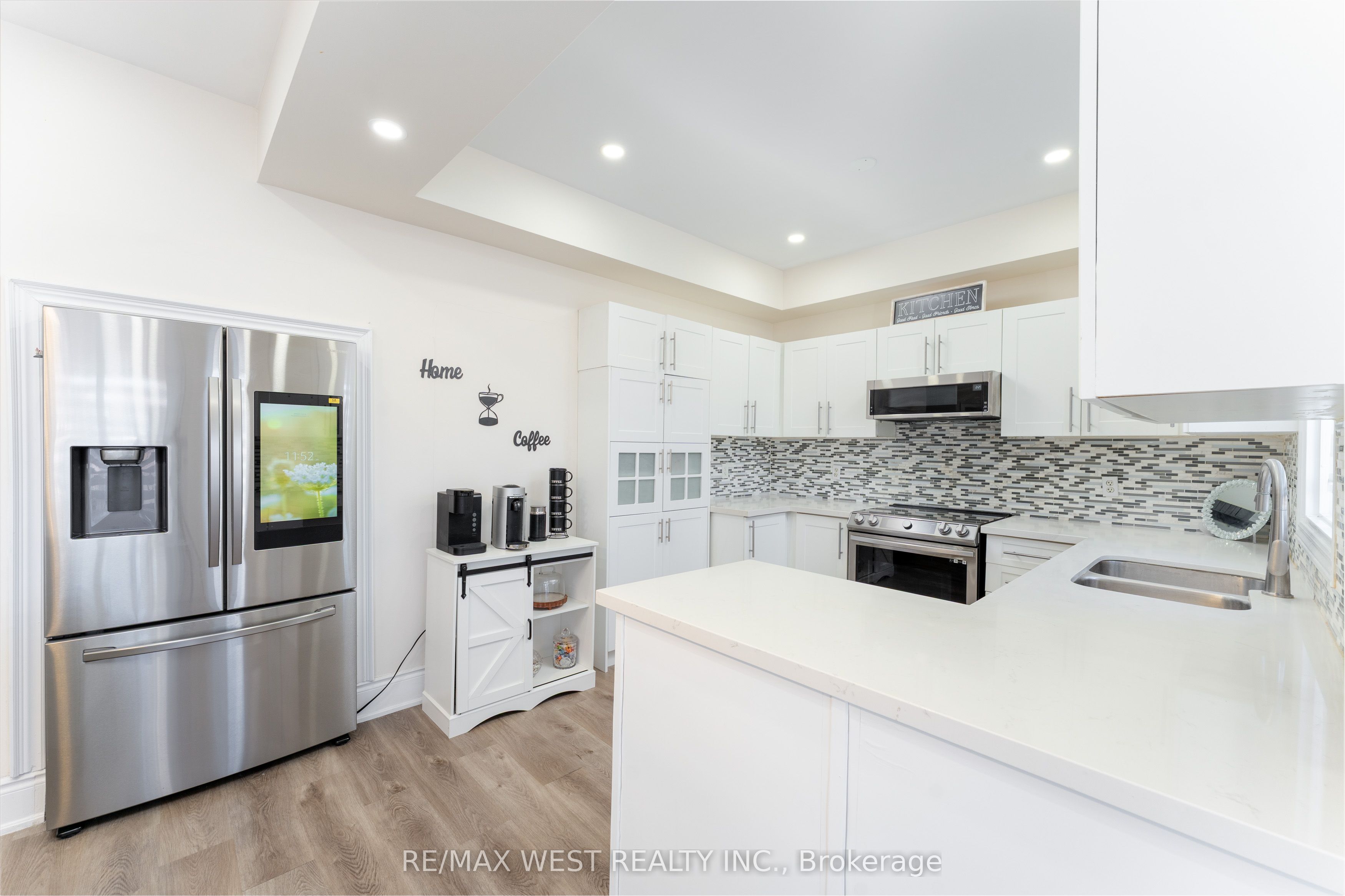 14 Jessica Drive