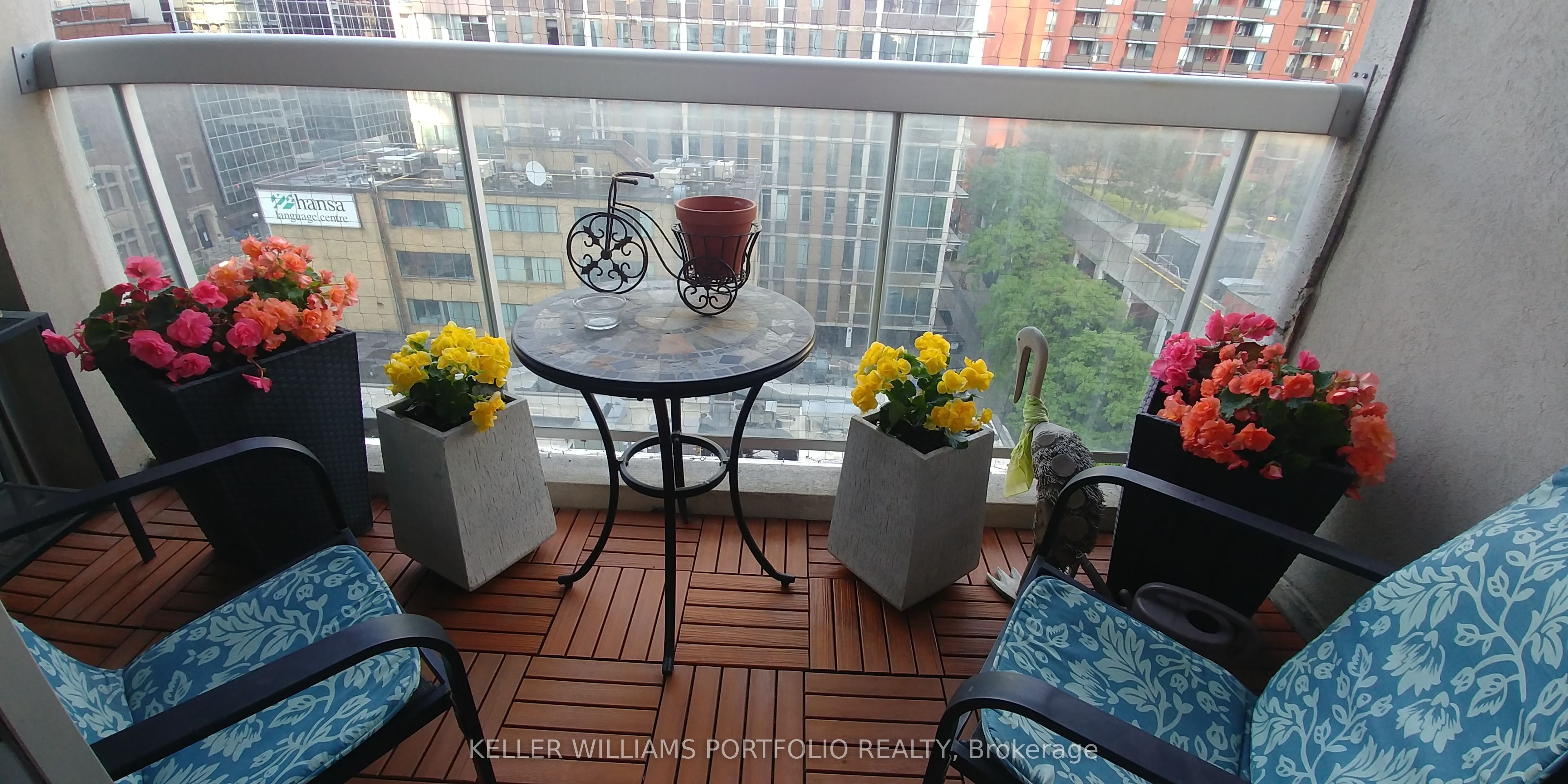 43 Eglinton Avenue E, #1009