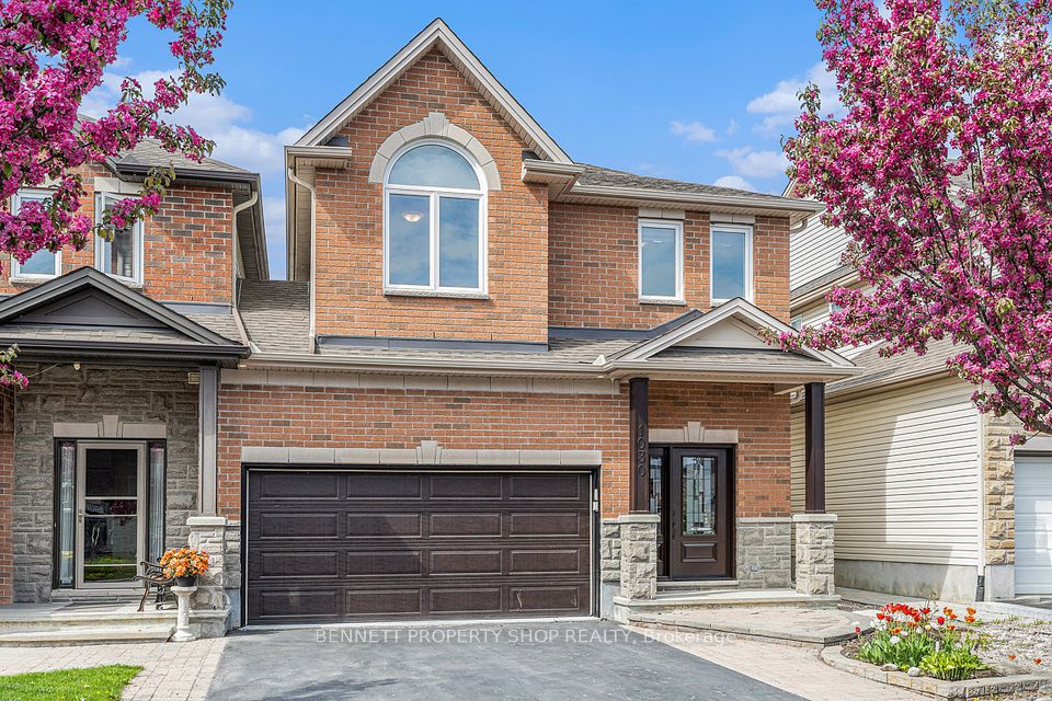 1030 Northgraves