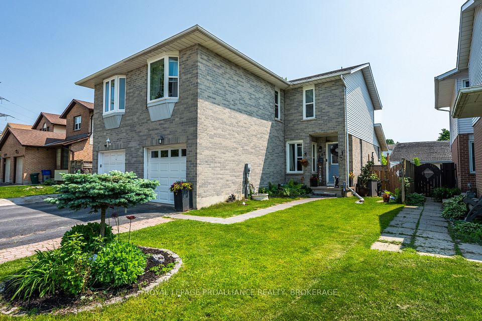 587 Davis