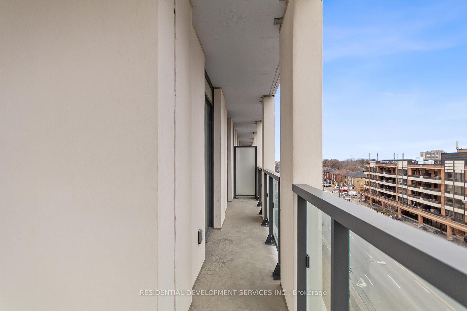 3 Bedrooms Condo at 500 Wilson,  Toronto For sale