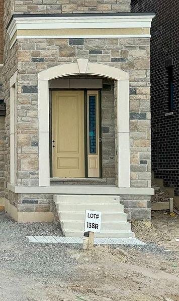 1048 Valhalla Terrace W