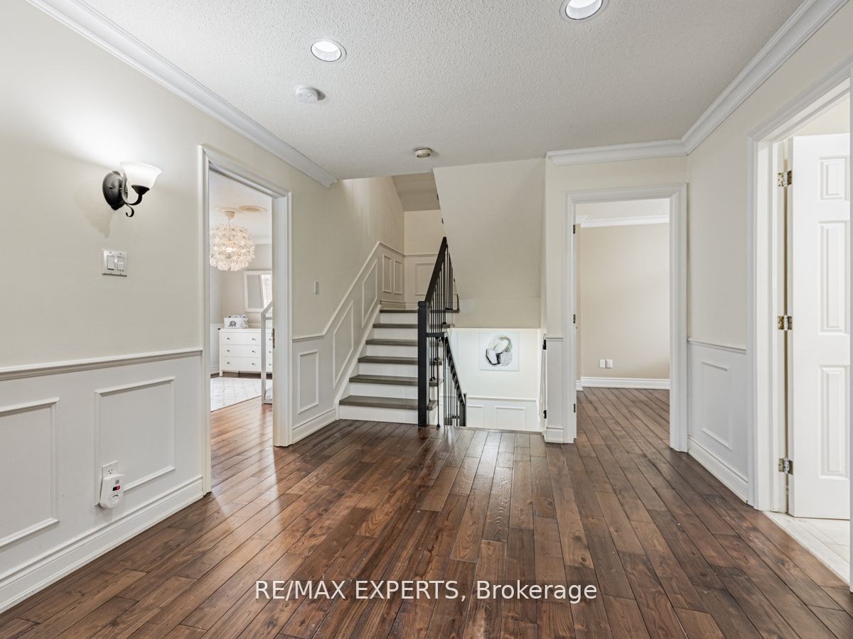 32 Rosebury Lane